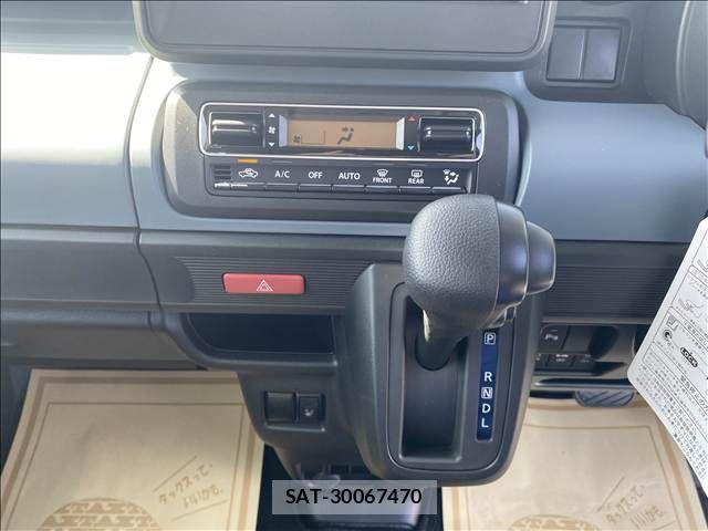 Suzuki SPACIA 2024-08 7330208-10