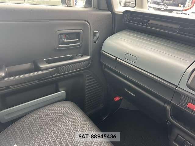 Suzuki SPACIA 2024-09 7458002-19
