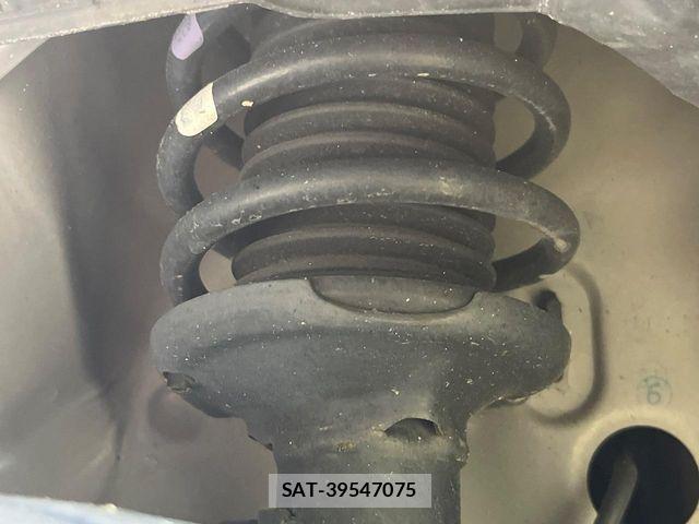 Suzuki SPACIA 2022-09 7457994-19