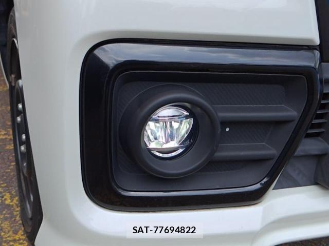 Suzuki SPACIA 2022-09 7457996-9