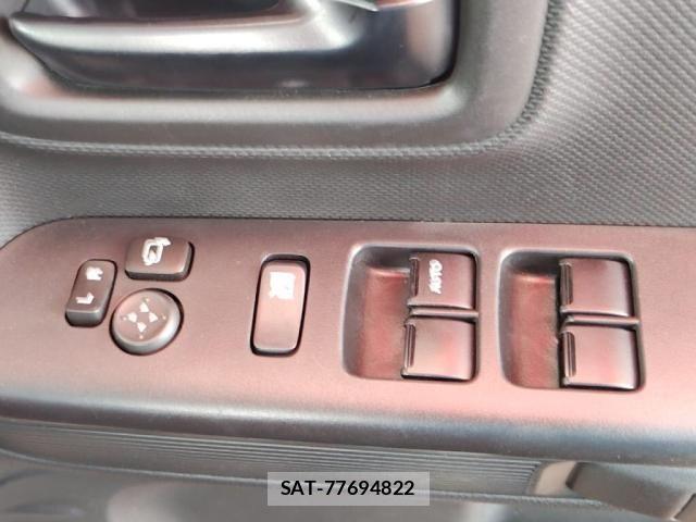 Suzuki SPACIA 2022-09 7457996-13