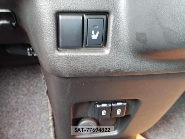 Suzuki SPACIA 2022-09 7457996-17