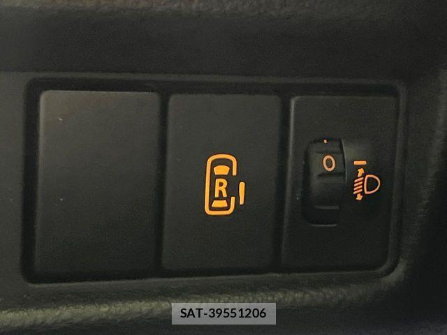 Suzuki SPACIA 2022-12 7562882-2