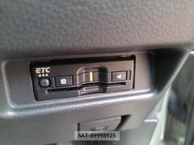 Suzuki SPACIA 2024-08 8038373-18