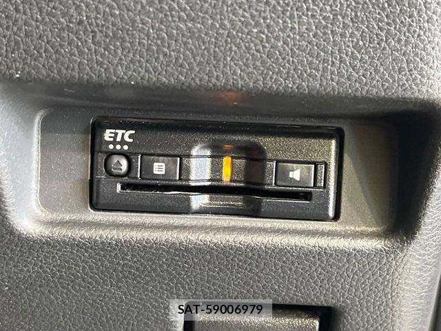 Suzuki SPACIA 2023-02 8101961-4