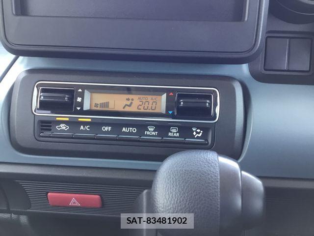 Suzuki SPACIA 2023-09 8101963-4