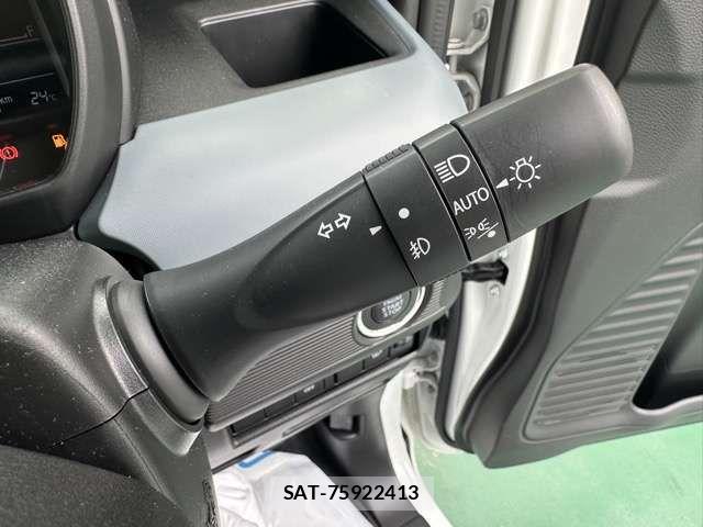 Suzuki SPACIA 2024-10 8132451-19