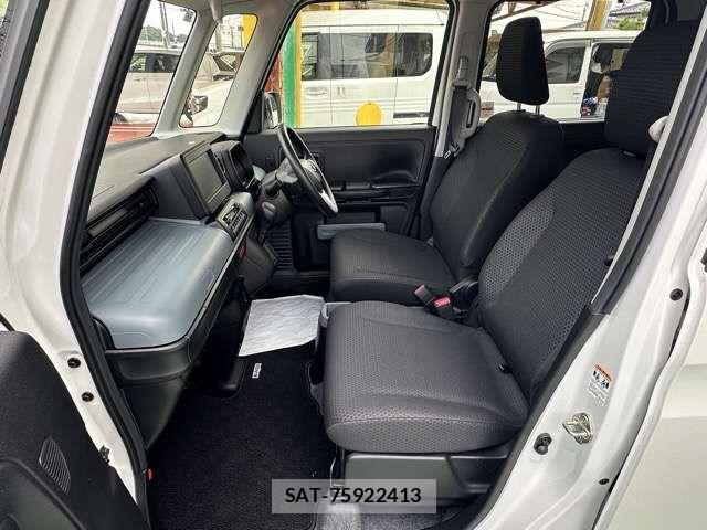 Suzuki SPACIA 2024-10 8132451-4