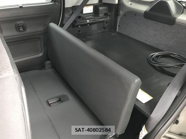 Suzuki SPACIA 2022-09 8246736-9