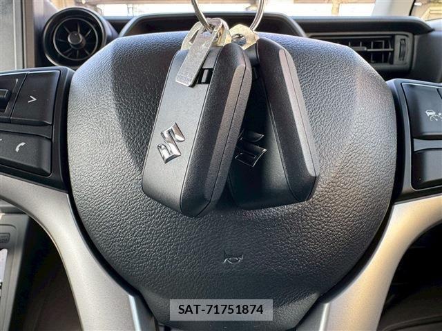 Suzuki SPACIA 2025-08 8368864-18