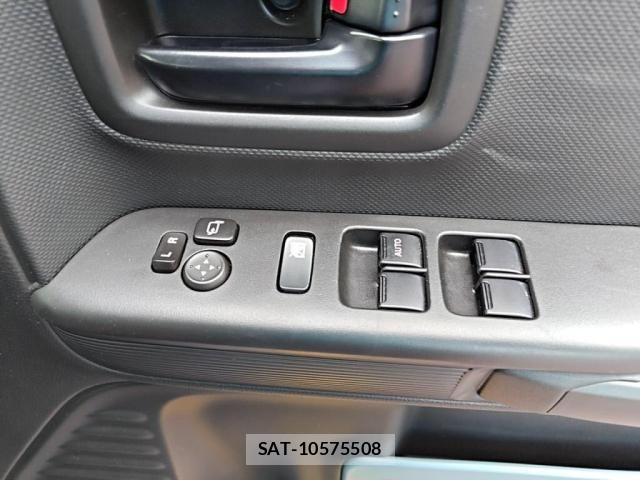 Suzuki SPACIA 2024-02 8486103-13