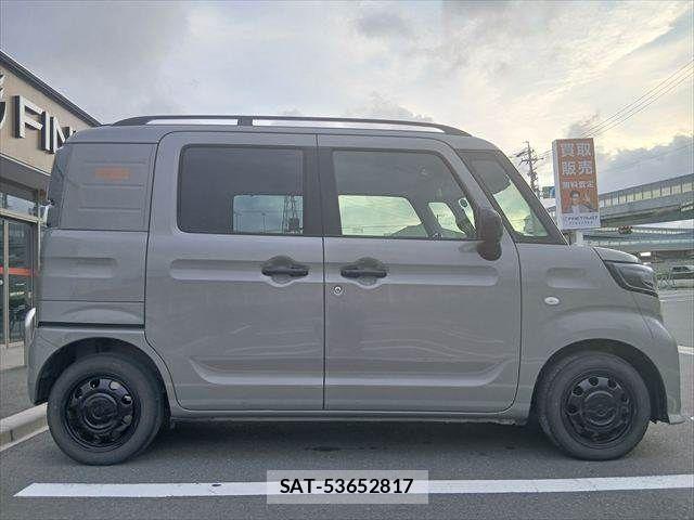Suzuki SPACIA 2022-09 8563595-17