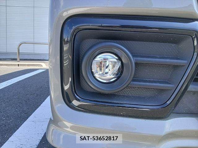 Suzuki SPACIA 2022-09 8563595-26