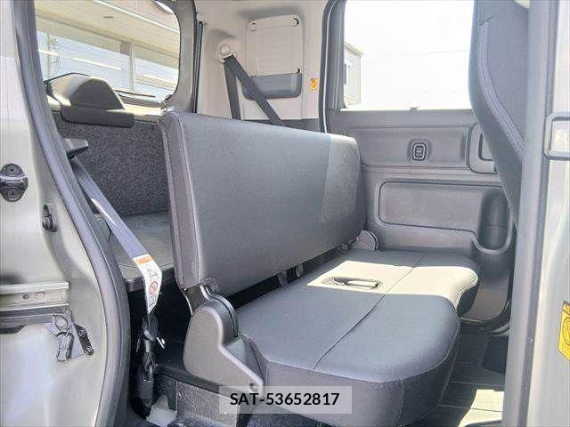 Suzuki SPACIA 2022-09 8563595-8