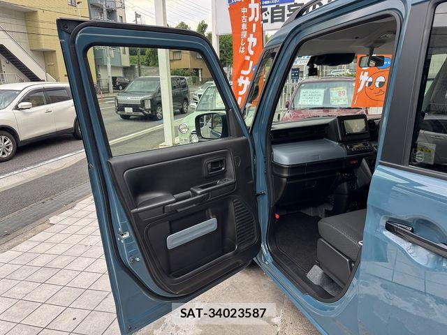 Suzuki SPACIA 2023-06 8628982-21
