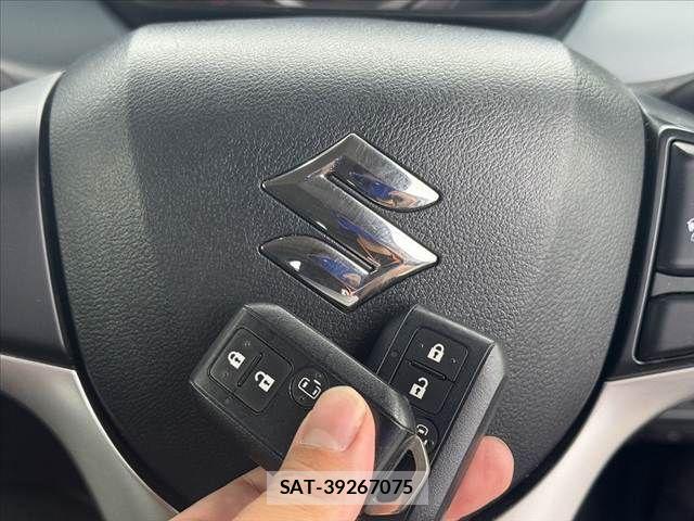 Suzuki SPACIA 2022-09 8882254-20