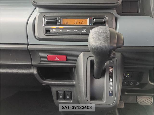 Suzuki SPACIA 2025-04 7272982-13