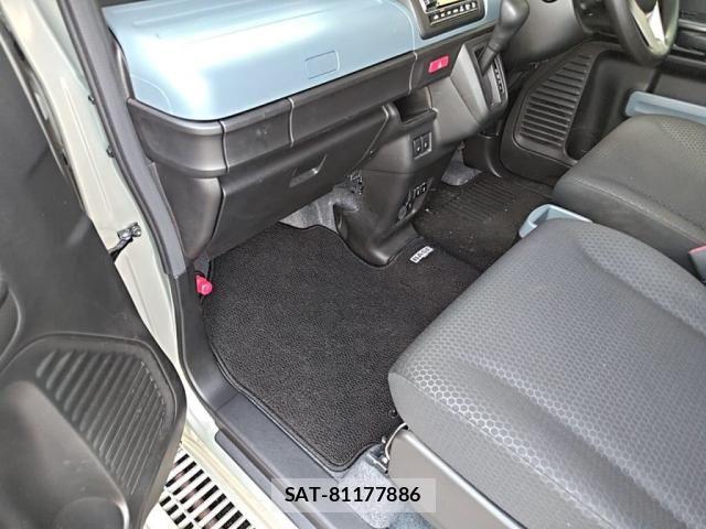 Suzuki SPACIA 2024-01 8101964-19
