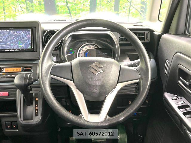 Suzuki SPACIA 2022-09 8210323-11