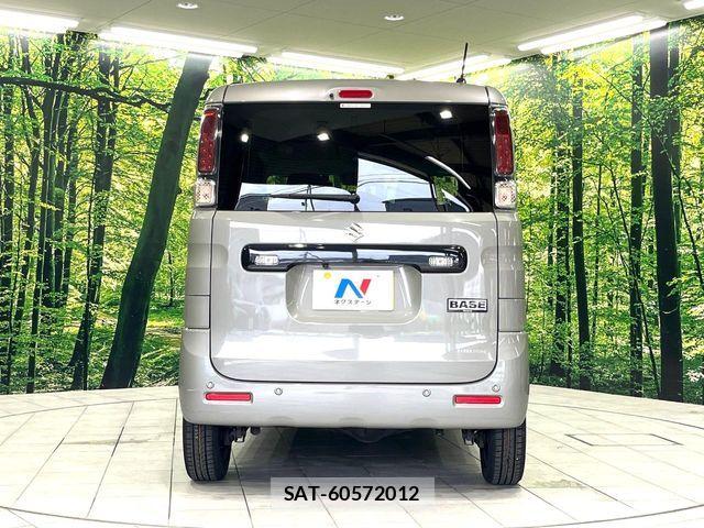Suzuki SPACIA 2022-09 8210323-15