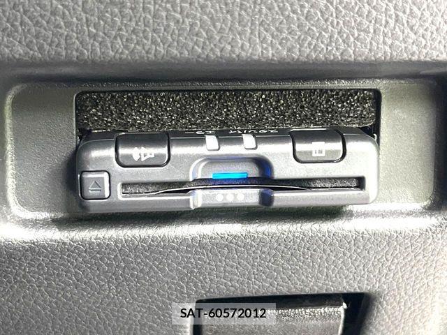 Suzuki SPACIA 2022-09 8210323-6