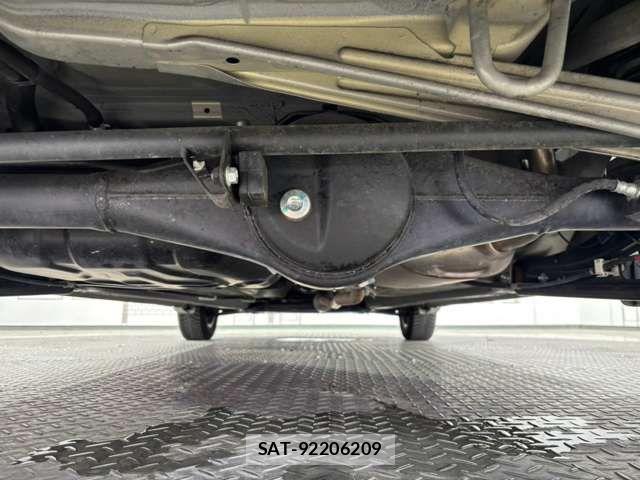 Suzuki SPACIA 2023-01 8628987-13