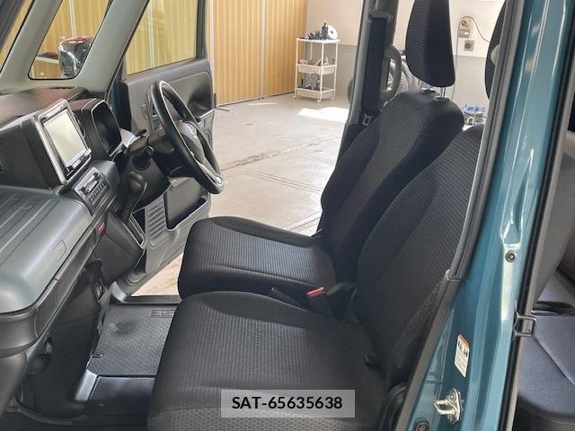 Suzuki SPACIA 2023-01 8661681-16
