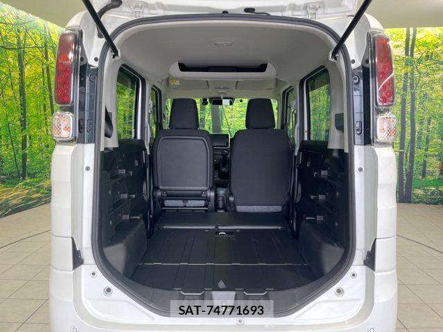 Suzuki SPACIA 2022-12 8782108-9