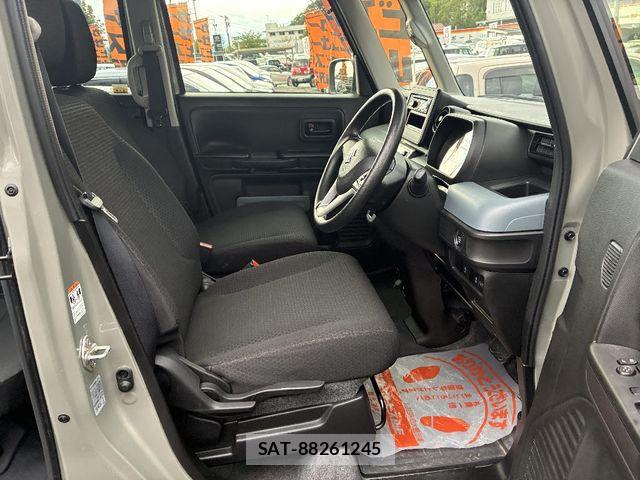 Suzuki SPACIA 2022-10 8831712-4