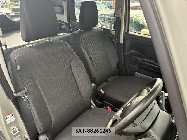 Suzuki SPACIA 2022-10 8831712-5