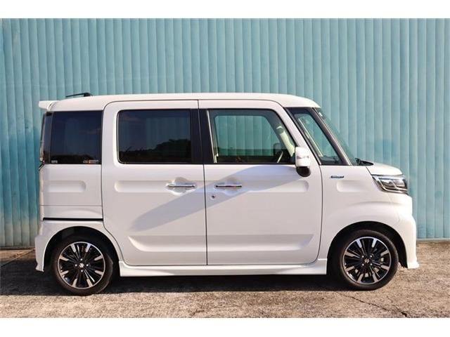 Suzuki SPACIA 2022-02 485475-3