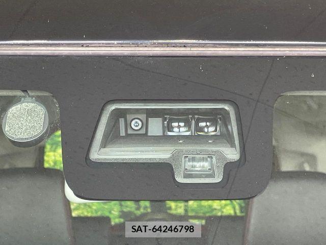 Suzuki SPACIA 2018-09 4602246-7