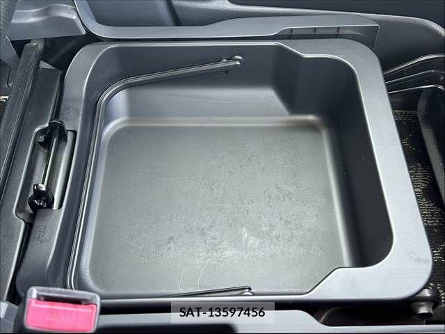Suzuki SPACIA 2015-05 5879286-24