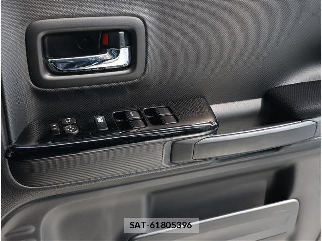 Suzuki SPACIA 2023-03 6527631-3