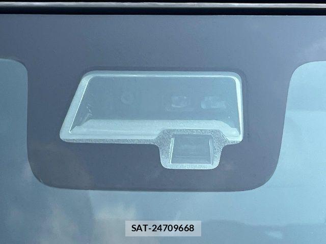 Suzuki SPACIA 2018-10 6614957-5