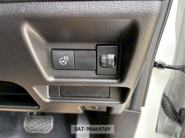 Suzuki SPACIA 2026-04 6614934-17