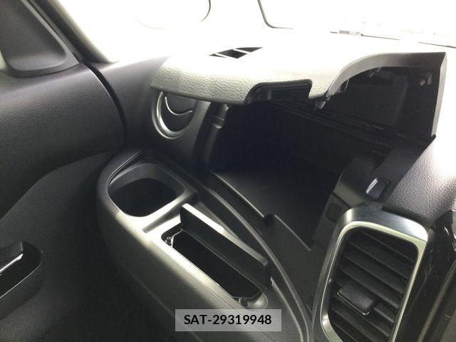 Suzuki SPACIA 2016-06 6614956-14