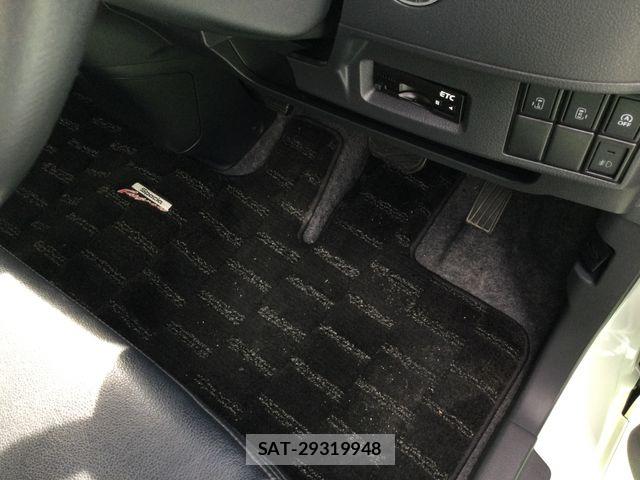 Suzuki SPACIA 2016-06 6614956-16