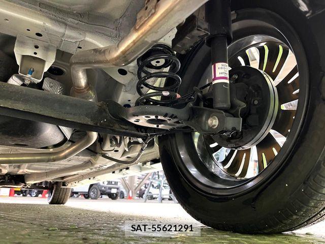 Suzuki SPACIA 2019-10 6614946-19