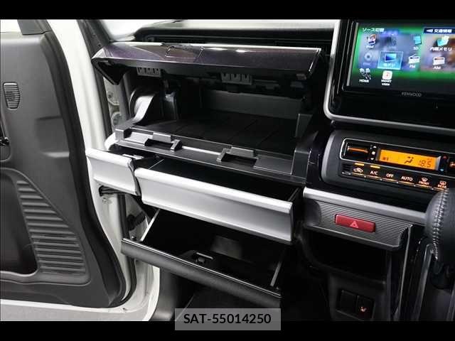 Suzuki SPACIA 2022-10 6678169-12