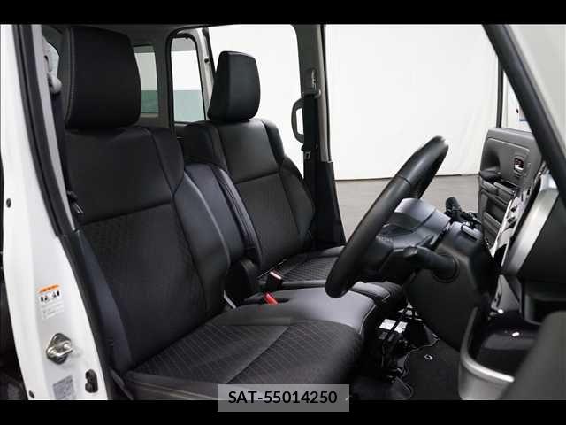 Suzuki SPACIA 2022-10 6678169-16