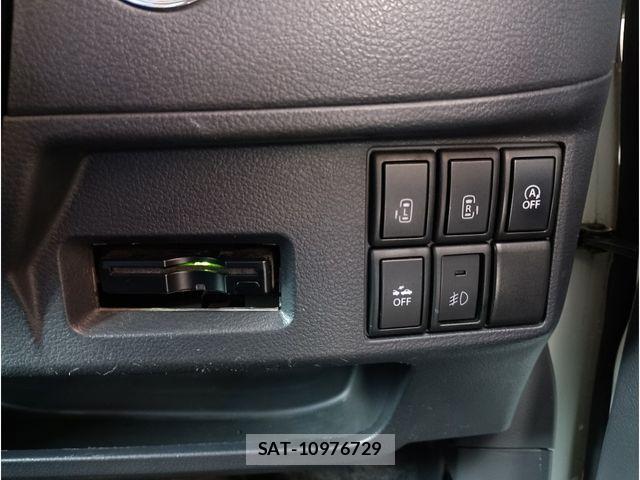 Suzuki SPACIA 2014-06 6678185-12