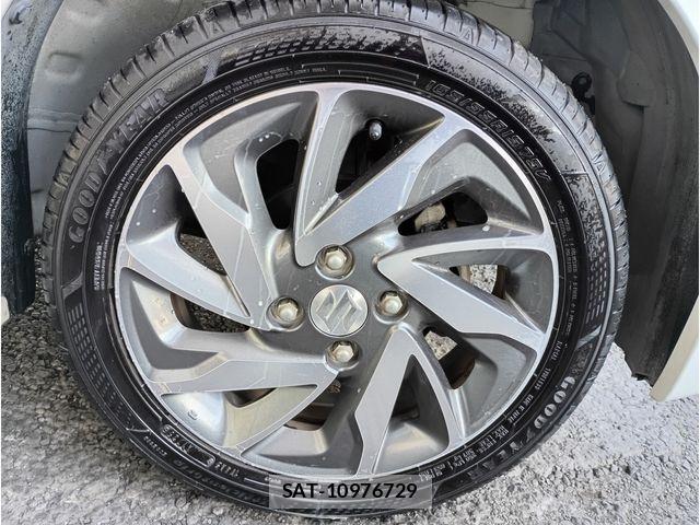 Suzuki SPACIA 2014-06 6678185-6