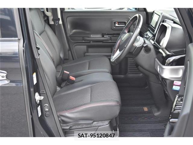 Suzuki SPACIA 2018-03 6678182-22