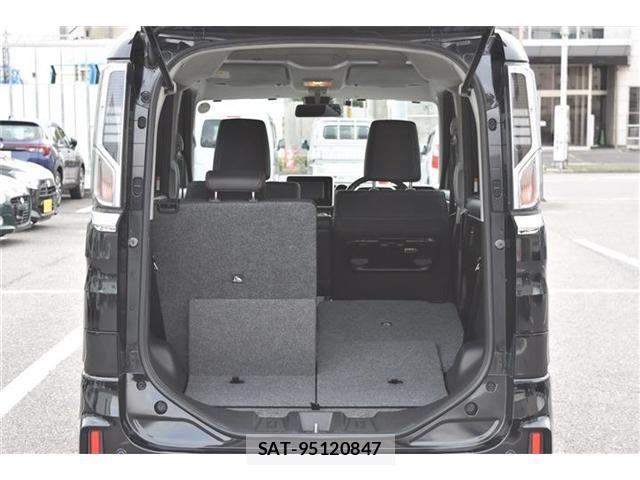 Suzuki SPACIA 2018-03 6678182-27