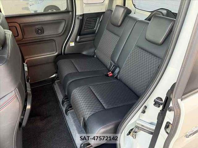 Suzuki SPACIA 2018-05 6684020-18
