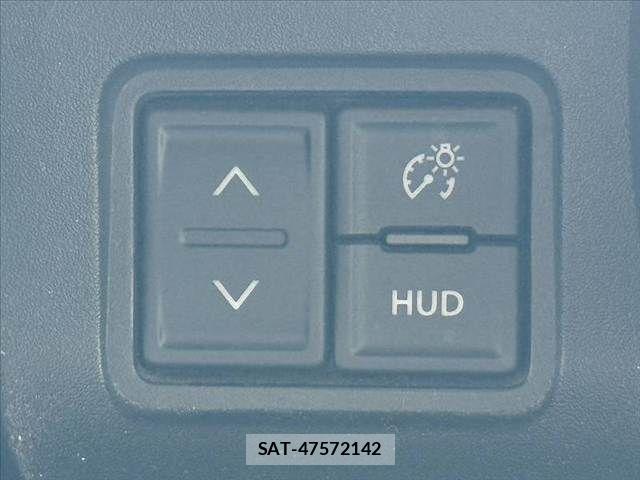Suzuki SPACIA 2018-05 6684020-29