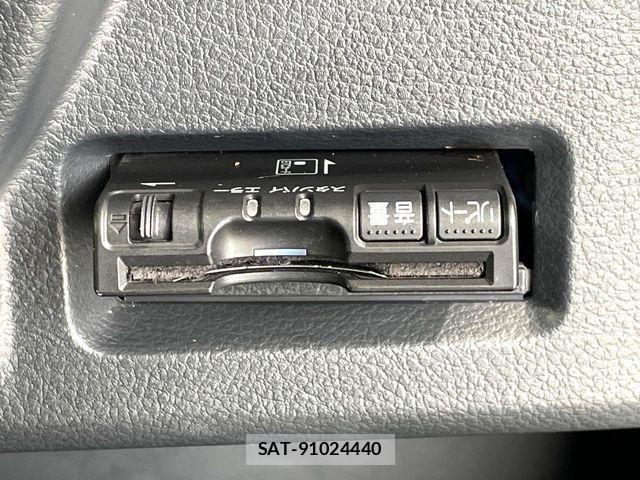 Suzuki SPACIA 2013-07 6684022-3