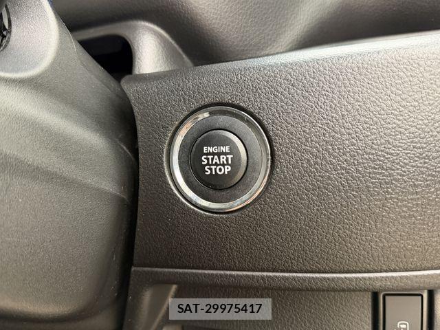 Suzuki SPACIA 2017-05 6717400-15