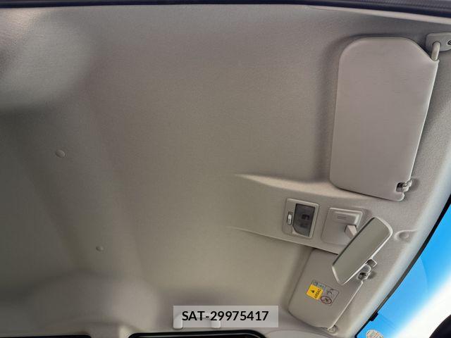 Suzuki SPACIA 2017-05 6717400-22